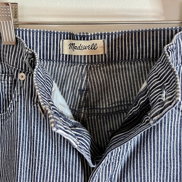 9" Mid-Rise Skinny Jeans in Piper Stripe | Size 30 - Picture 8 of 12